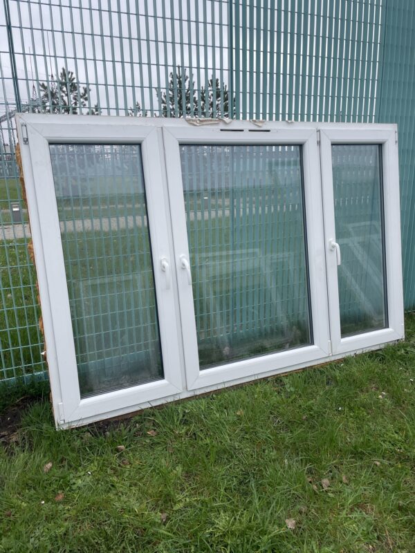 PVC aken 2x klaas 210x135