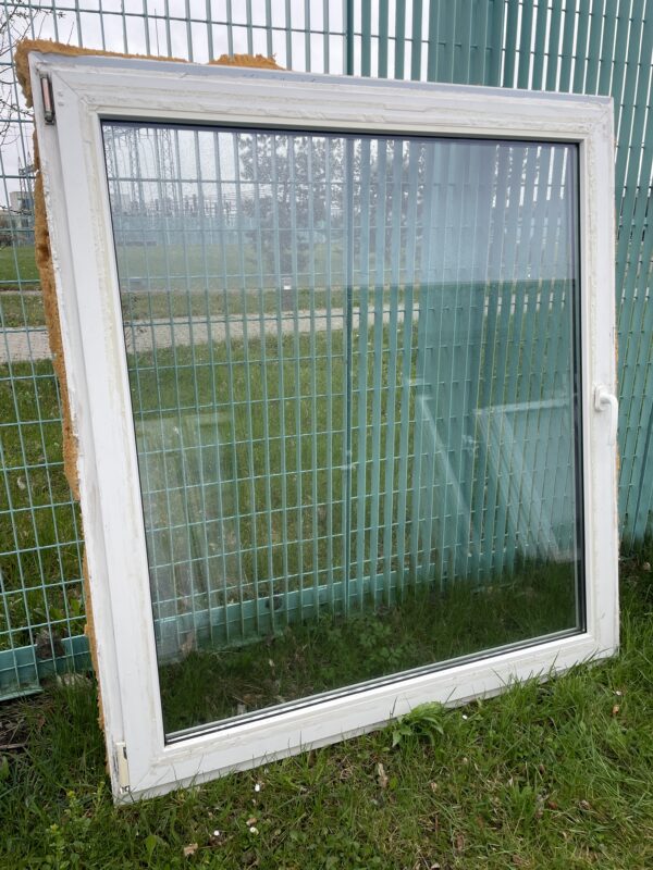 PVC aken 2x klaas 131x146