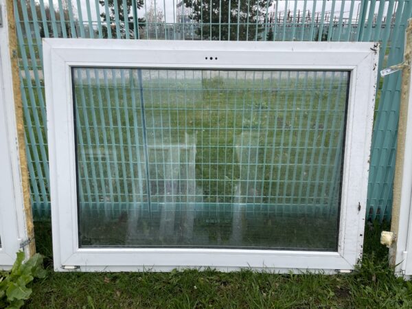 PVC aken 2x klaas 147x108