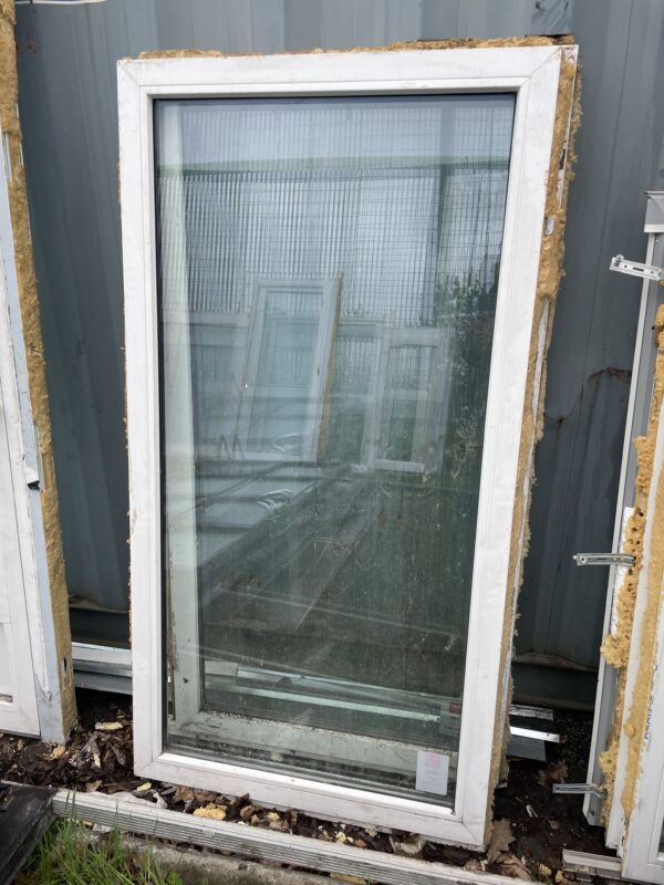 PVC aken 2x klaas 85x163