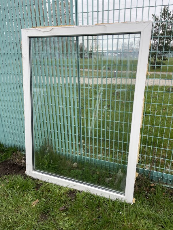 PVC aken 2x klaas 108x143