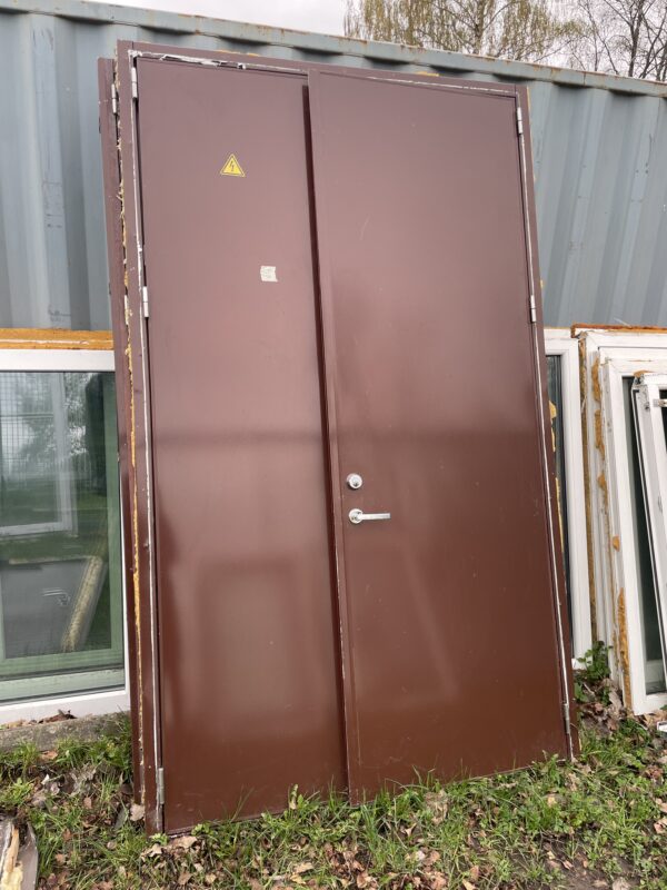 Metalluks 146x245