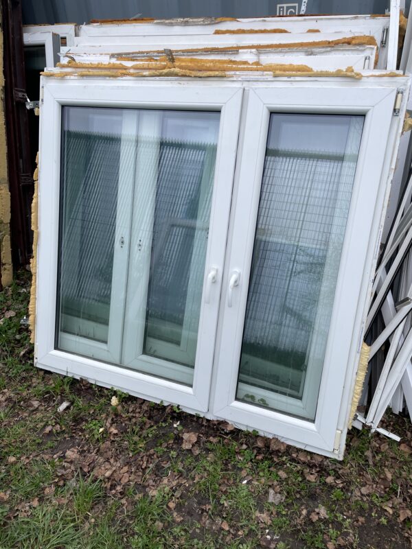 PVC aken 2x klaas 153x140
