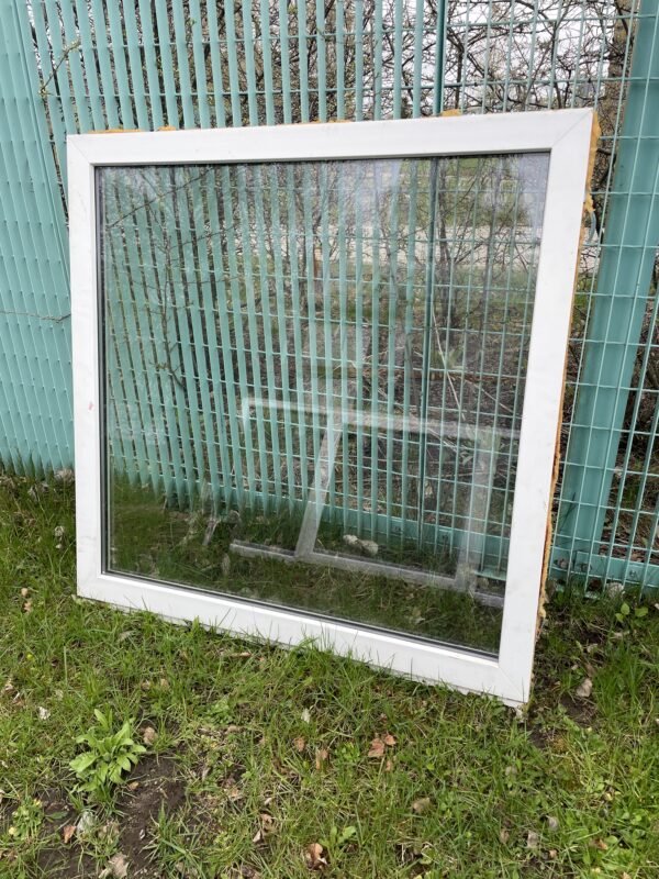 PVC aken 2x klaas 117x116