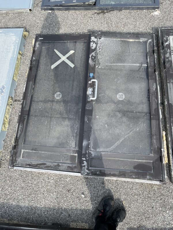 Rauduks 2x klaas 187x214