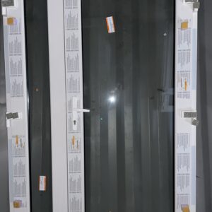 Uks aknaga 2x klaas 140x200