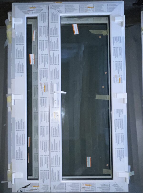 Uks aknaga 2x klaas 130x200