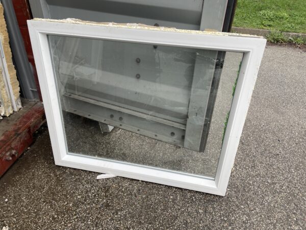 PVC aken 2x klaas 110x90