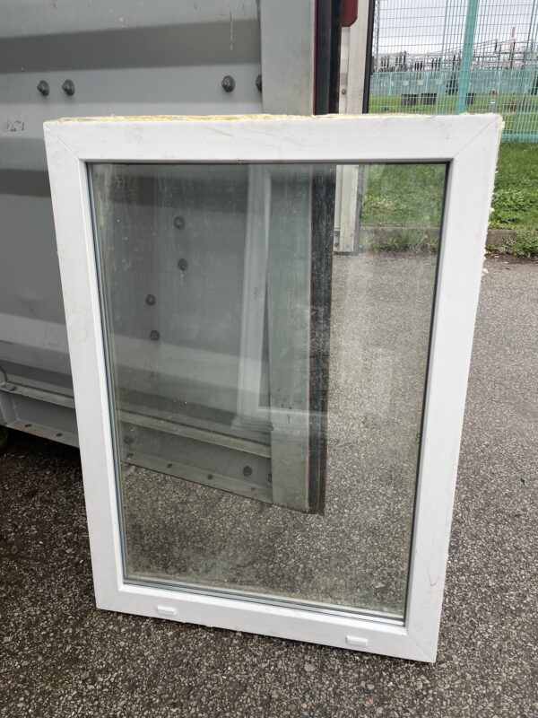 PVC aken 2x klaas 80x110