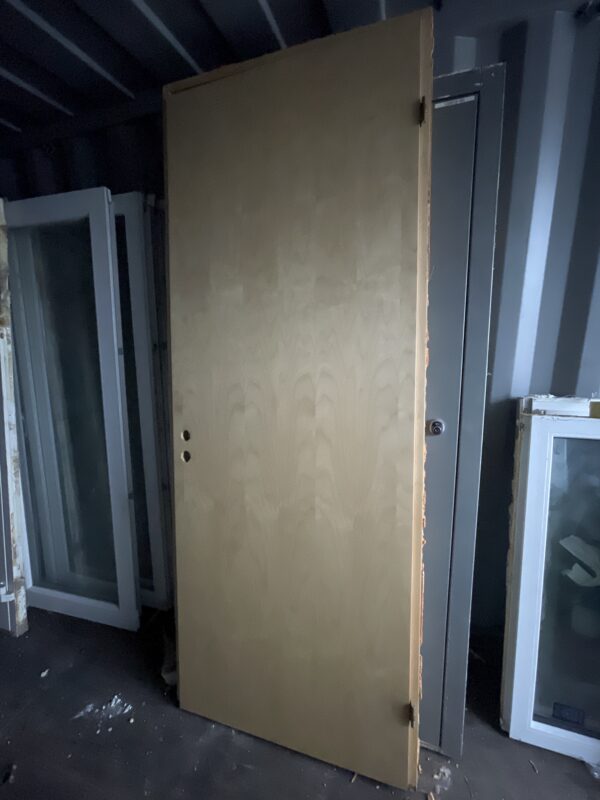 Vineerist siseuks 89x230