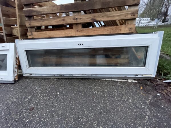 PVC aken 2x klaas 150x44