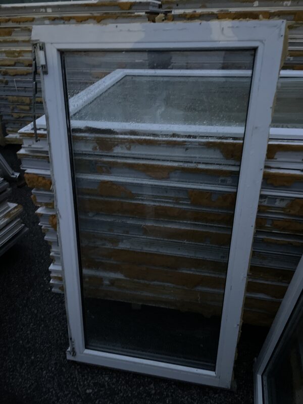 PVC aken 2x klaas 73x137