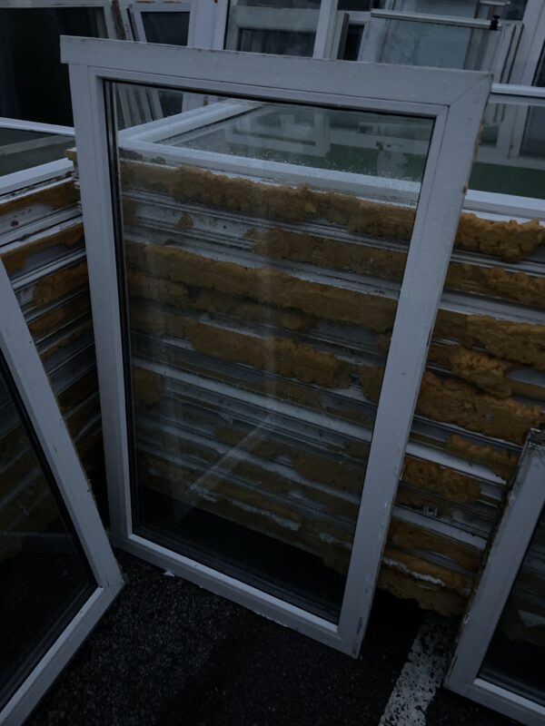 PVC aken 2x klaas 80x135