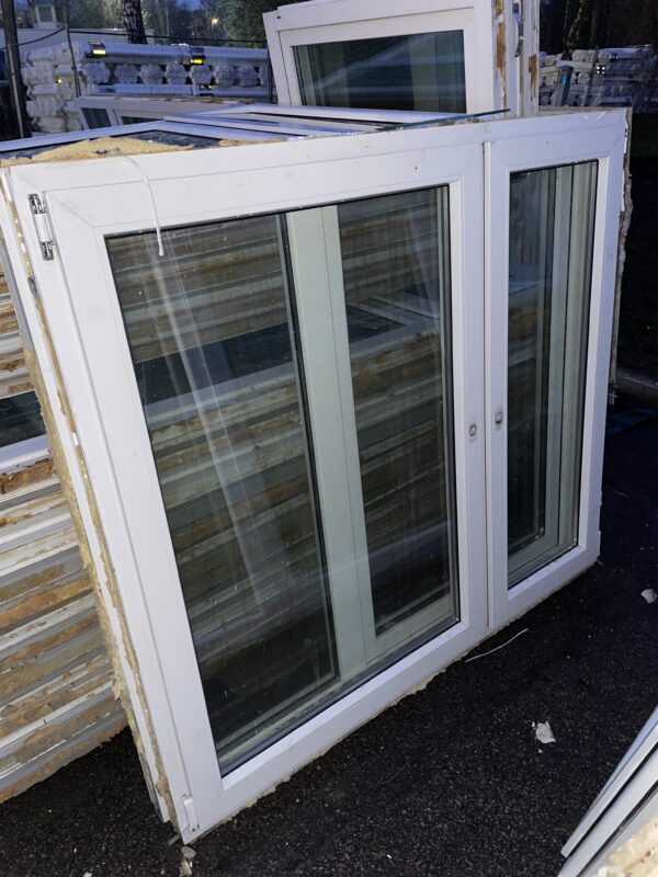 PVC aken 2x klaas 151x136