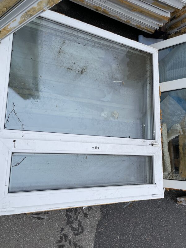 PVC aken 2x klaas 130x127