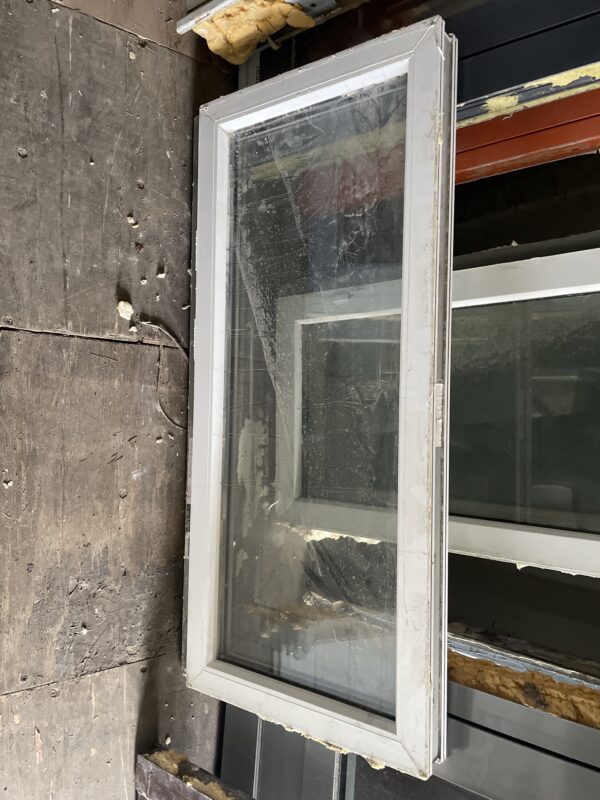 PVC aken 2x klaas 115x51