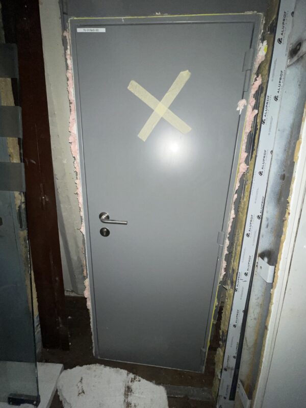 Puit Uks 70x178