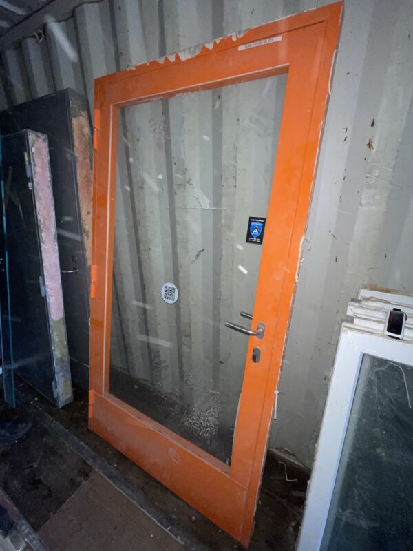 Uks EI30 111x202