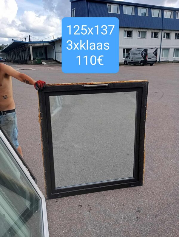 Pvc aken 125x137
