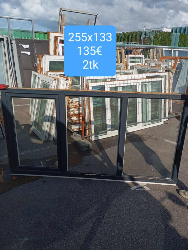 Pvc aken 155x133