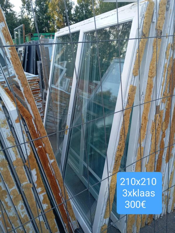 Pvc aken 210x210