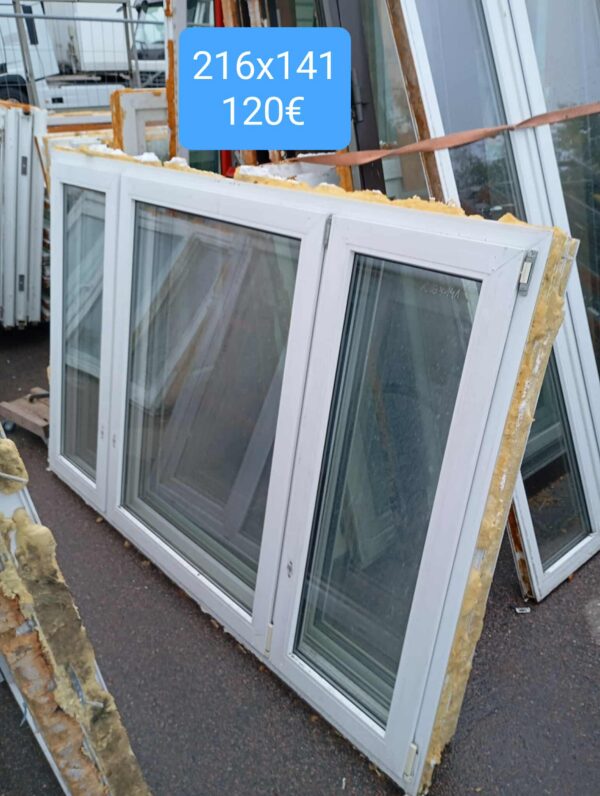 Pvc aken 216x141