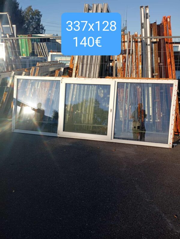 Pvc aken 337x128