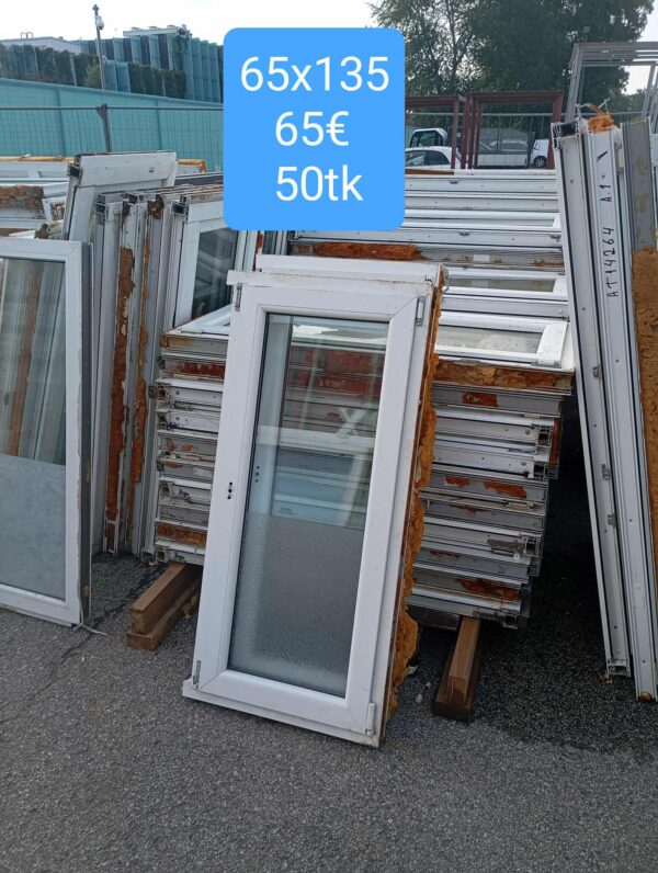 Pvc aken 65x135
