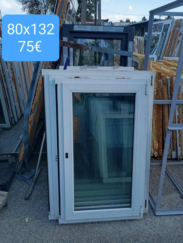 Pvc aken 80x132