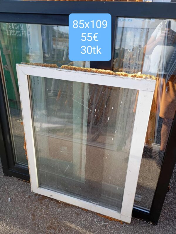 Pvc aken 85x109