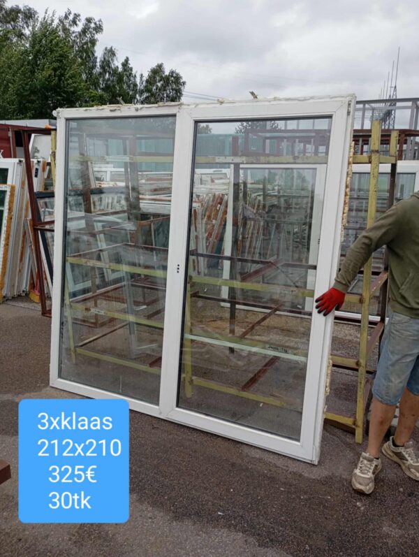 UKS 212x210