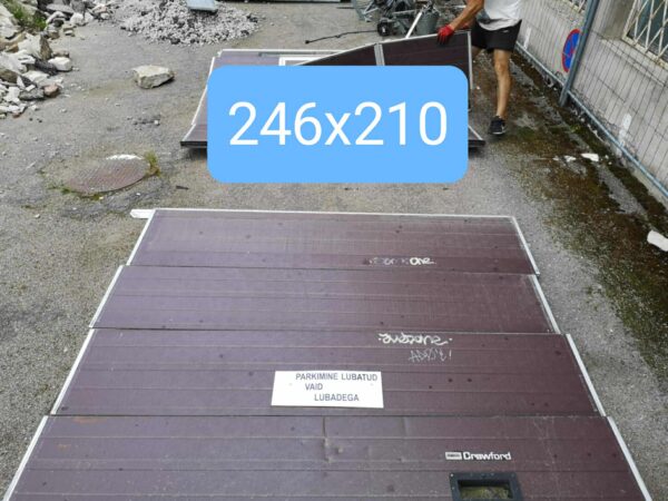UKS 246x210