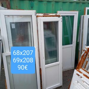Pvc uks 68x207